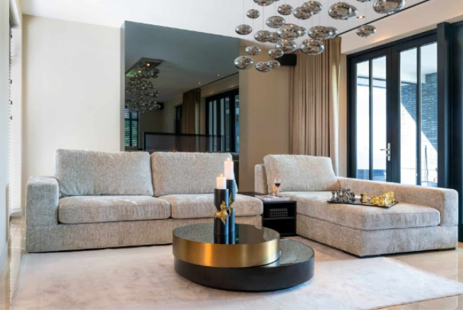 Richmond Interiors Alexander Jones Logo