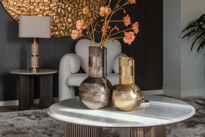 Richmond Interiors Mayfield Range Logo