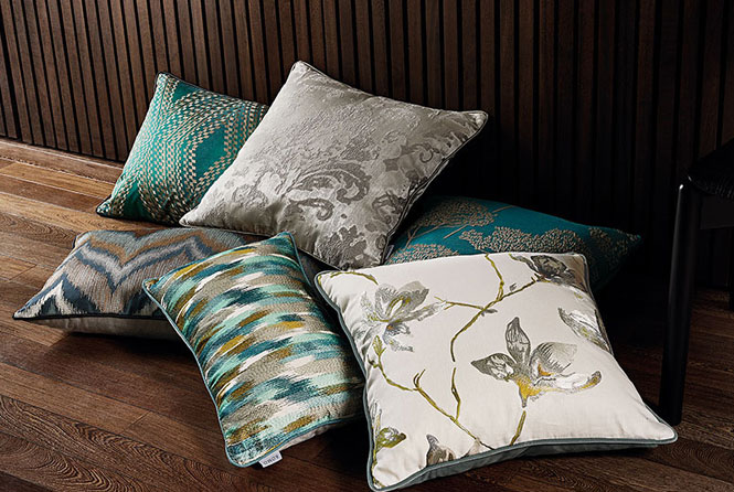 Romo Cushions & Throws Logo