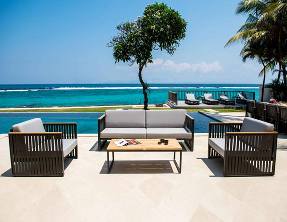 Skyline Design Outdoor Furniture
